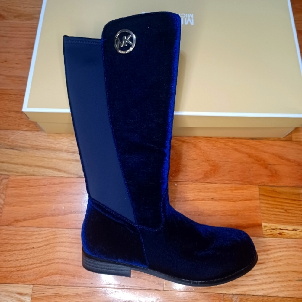 Michael Kors Emma Lily Boots
